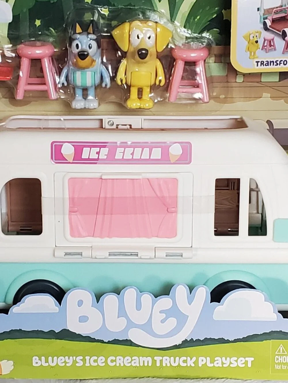Bluey's Ice Cream Truck playset BRAND NEW IN BOX!